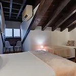 & Maria Manuela Hotel