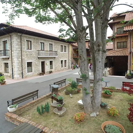 & Maria Manuela Hotel Onís