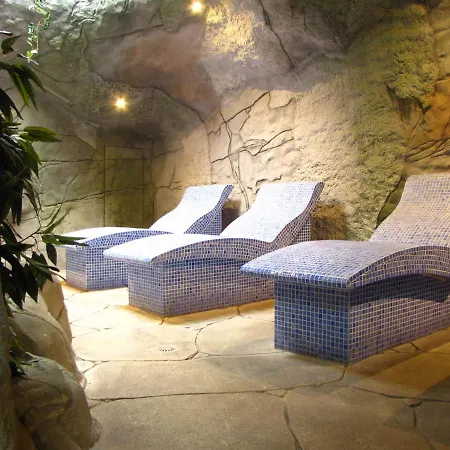 酒店 玛丽亚·曼努埃拉酒店暨spa 4*