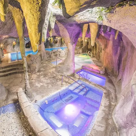 酒店 玛丽亚·曼努埃拉酒店暨spa 4*