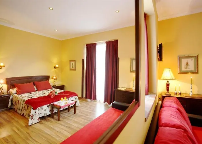 & Maria Manuela Hotel