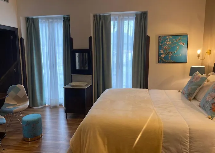 & Maria Manuela Hotel 4*