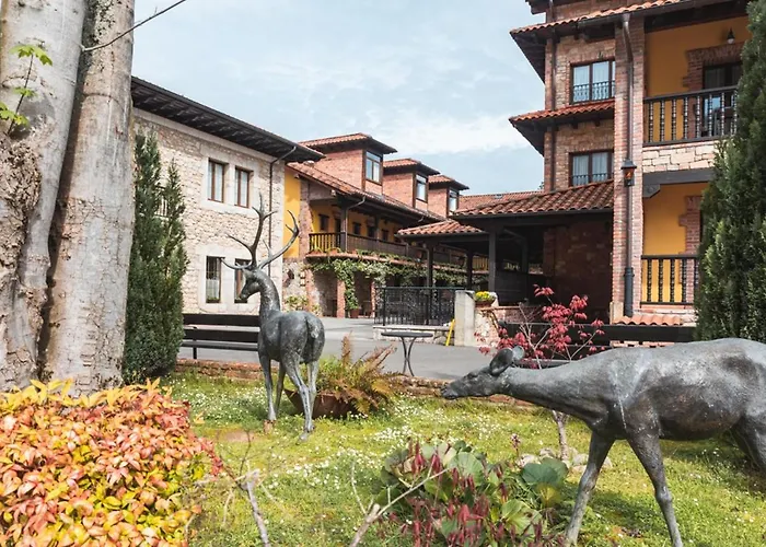 Hotel & Maria Manuela