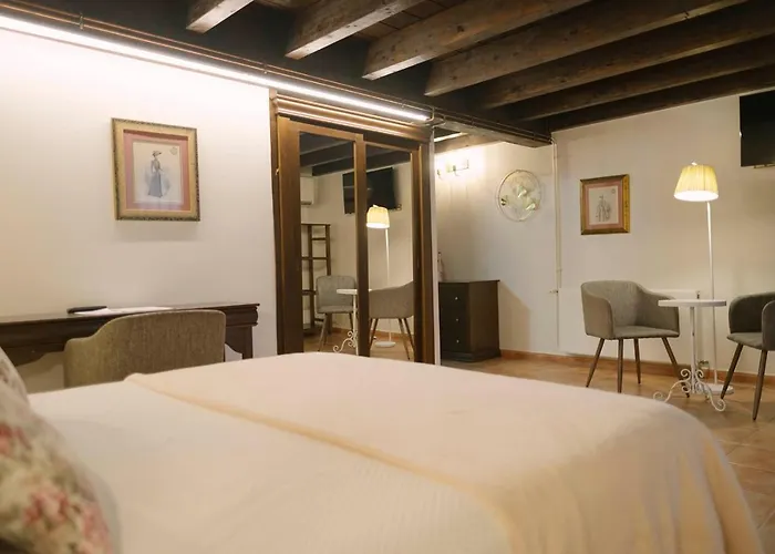 Hotel & Maria Manuela 4*