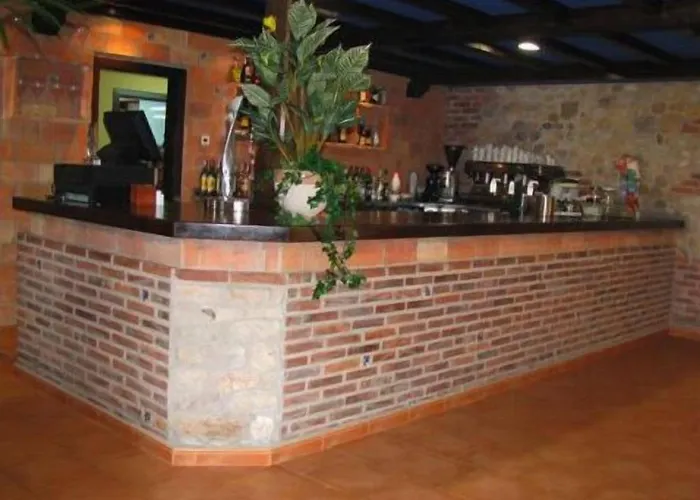 Hotel & Maria Manuela